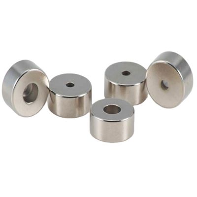kwaliteit Neodymiummagneet M5 tegenboor 25x4 mm rond geperforeerd industrieel fabriek