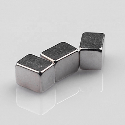 Kleine Industriële de Barmagneten Milieuvriendelijke 0.01mm van N54 AlNiCo