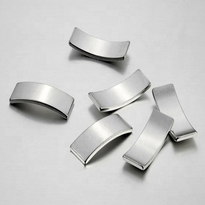 Goede prijs Van het het Segmentneodymium van de Ndfeb Permanent Boog van de de Magnetenn52 Energie de Opslagmateriaal online