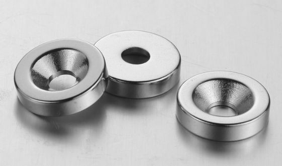 Round N42 N50 N52 Neodymium Disc Magnets Coil Shaped ROHS